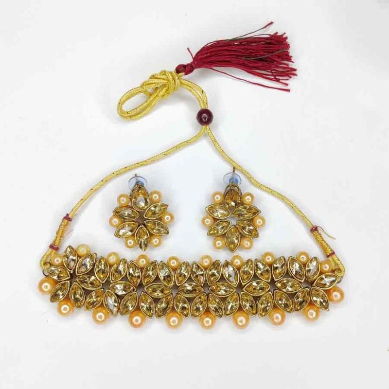 Stylish Antique Gold Plated kundan Necklace Set for women.