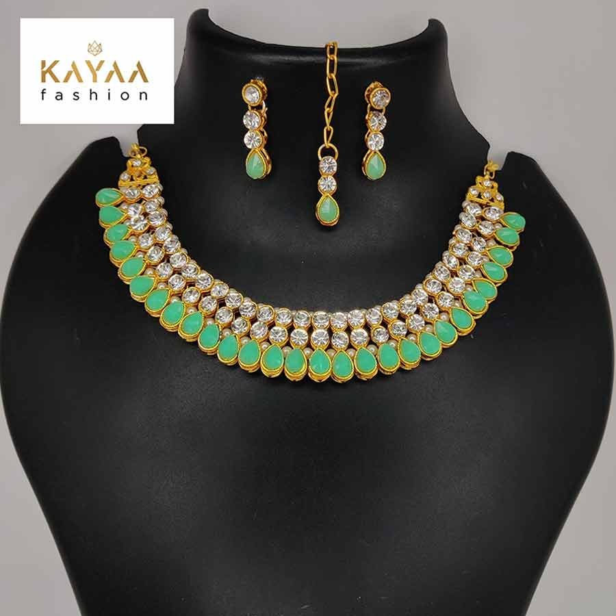  Alloy Metal Golden Plated Necklace Set 