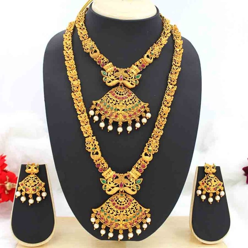 South Design Pearl Bridal Set for Women Traditional Gold Plated Jewellery Set For Women