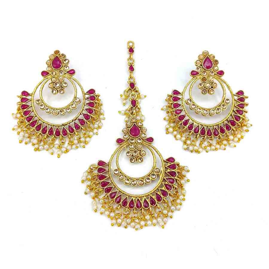 This Jhumkhi Set Consist Of Maangtikka And Are Available In Different Colour The Price Of This Product Is Reasonable Over All Market And About The Quality The Product Is Designed With Premium Quality And Suitable At Any Occasions