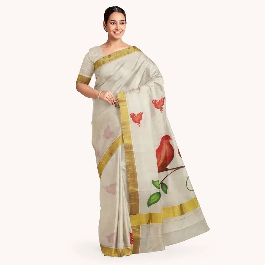 Curated to celebrate the joys of festivals. Graced with vibrant prints and tinge of gold, this saree is a perfect pick for a family gathering.