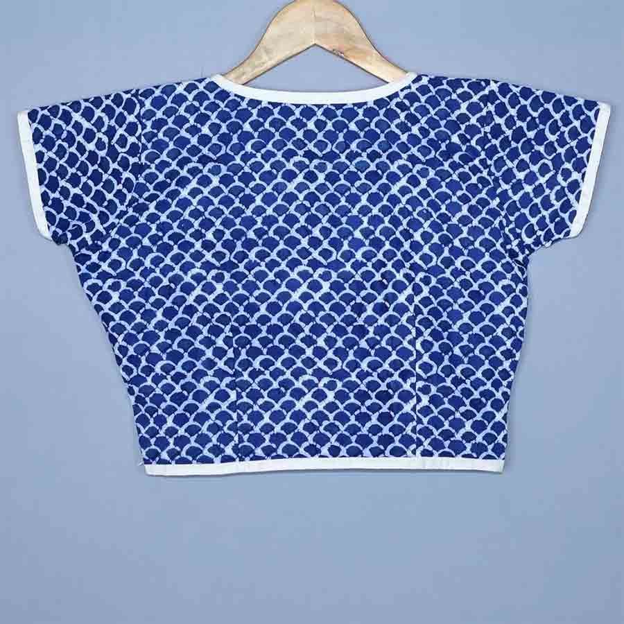 Enhance your wardrobe with some timeless classic block print bodices. With a square neck line and button placket, this soft cotton blouse will become a staple in your day to day wardrobe.