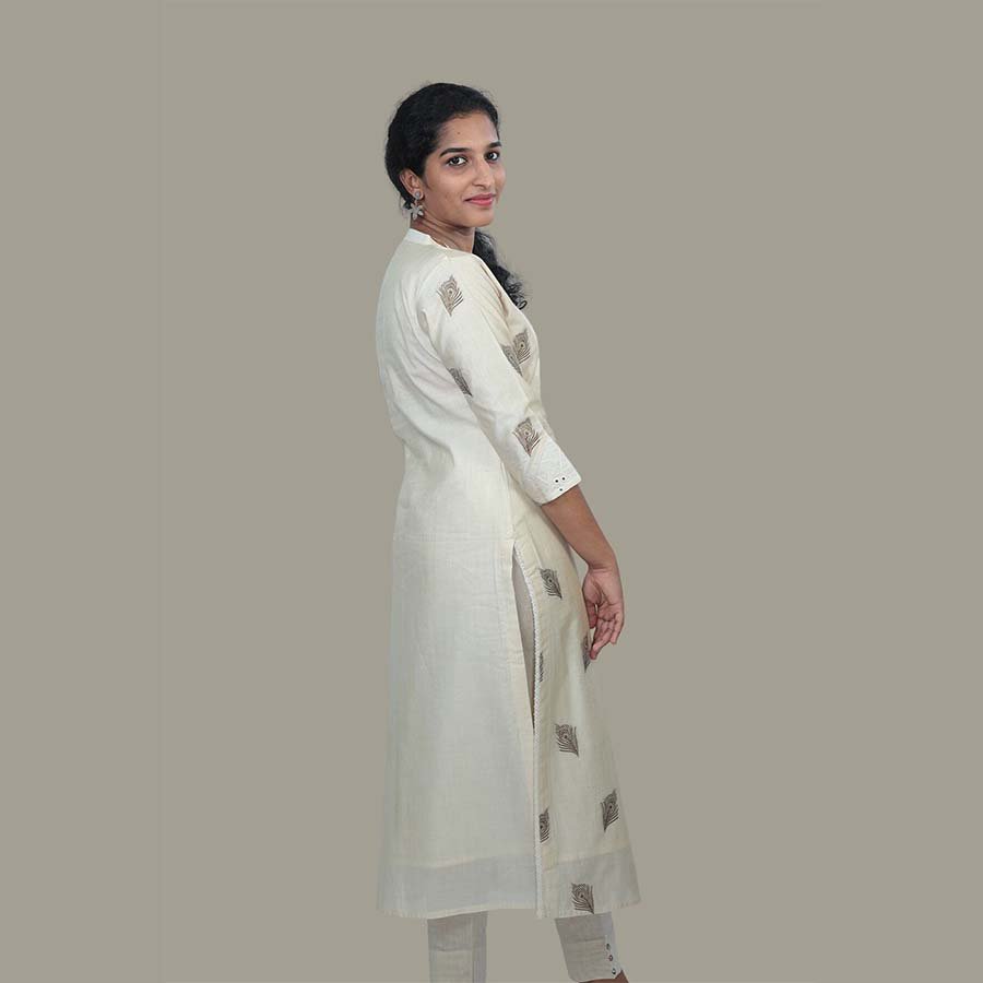 Chanderi Butti Silk Cream Colour Slited Kurta Cream 3
