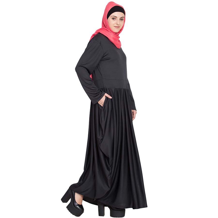 Nazneen Pleating At Waist Stretchable Knits Travel Abaya Black