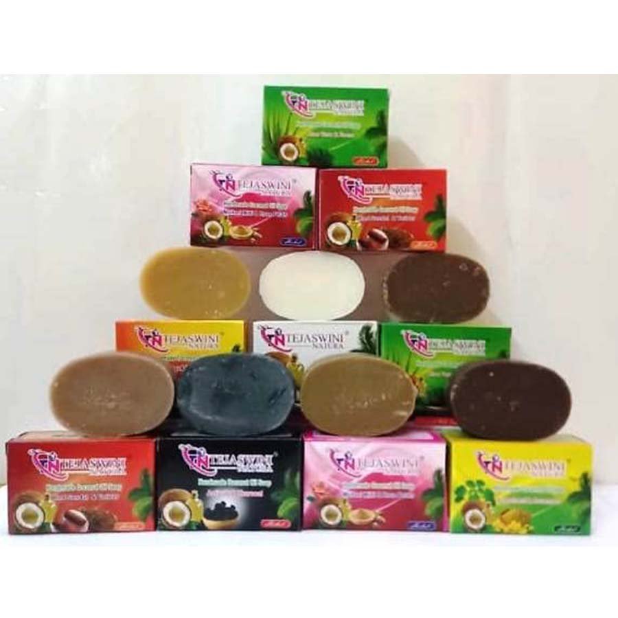 Tejaswini Natura Coconut Oil Soap Combo 10 Nos 10 x 75 Grams. Tejaswini Natura home made coconut oil soap is made with 100% pure coconut oil extracted through chekku. Natural Ingredients, Herbs added direct form ( No Extract or essence). No artificial colouring agent. No talc powder.
